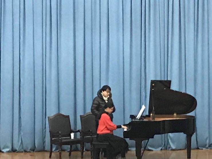 【报道】从师而不惑|明升ms88艺术家宋思衡安徽巡讲·合肥学院站圆满结束。诤悠担