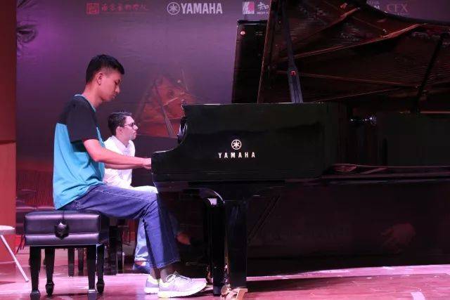 2018年明升ms88亚洲音乐奖学金南京艺术学院启动仪式 </br>  暨明升ms88海外艺术家爱德华·昆斯音乐会及大师班圆满结束