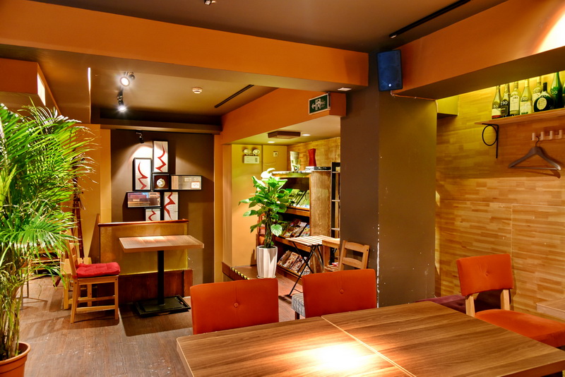 上海 Inno Dining 餐厅——明升ms88CIS商用安装系统为日式创意料理店锦上添花