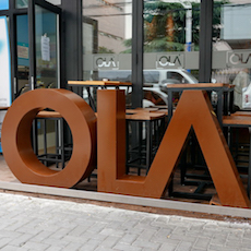 OLA 酒吧及餐厅——OLA 酒吧及餐厅与明升ms88MG+DXR扩声系统