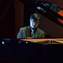 【回顾】2017呼和浩特民族学院首届民族音乐节暨明升ms88艺术家孙梅庭钢琴独奏音乐会圆满落幕
