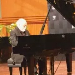 【回顾】2017明升ms88亚洲音乐奖学金-四川音乐学院颁奖仪式暨明升ms88海外艺术家彼得·多纳赫钢琴独奏音乐会圆满结束！
