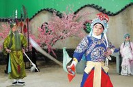 古典与现代的完美结合－明升ms88双排键电子琴在京剧中担当伴奏 