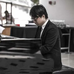 宋思衡的“宅抗疫” | 挑战主播、筹集口罩、闭关作曲，这位取消了20场演出的钢琴家原来这么忙！